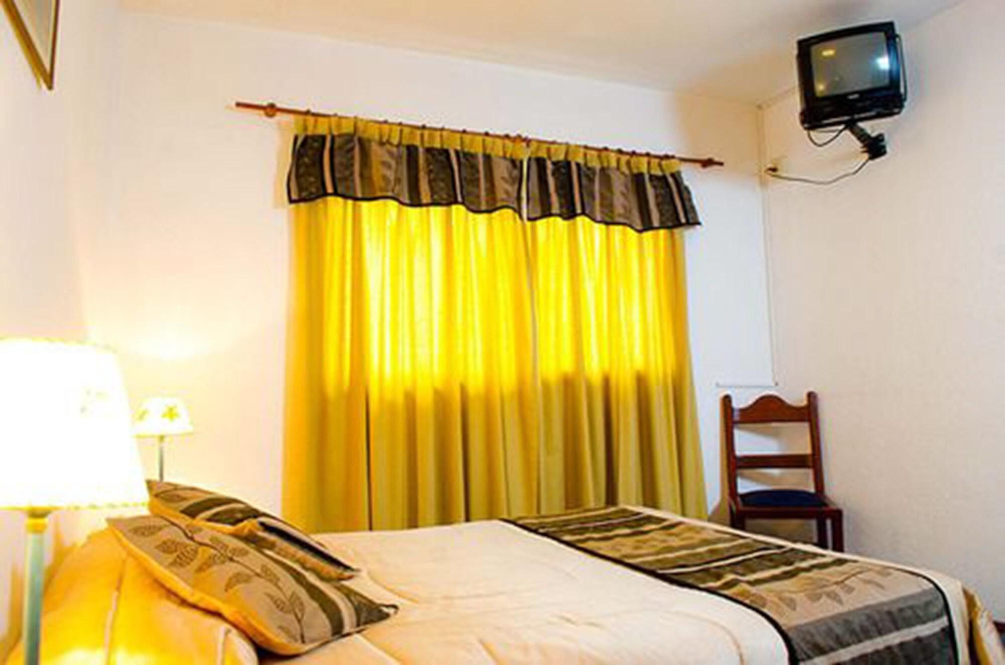 King'S Hotel Bariloche Экстерьер фото