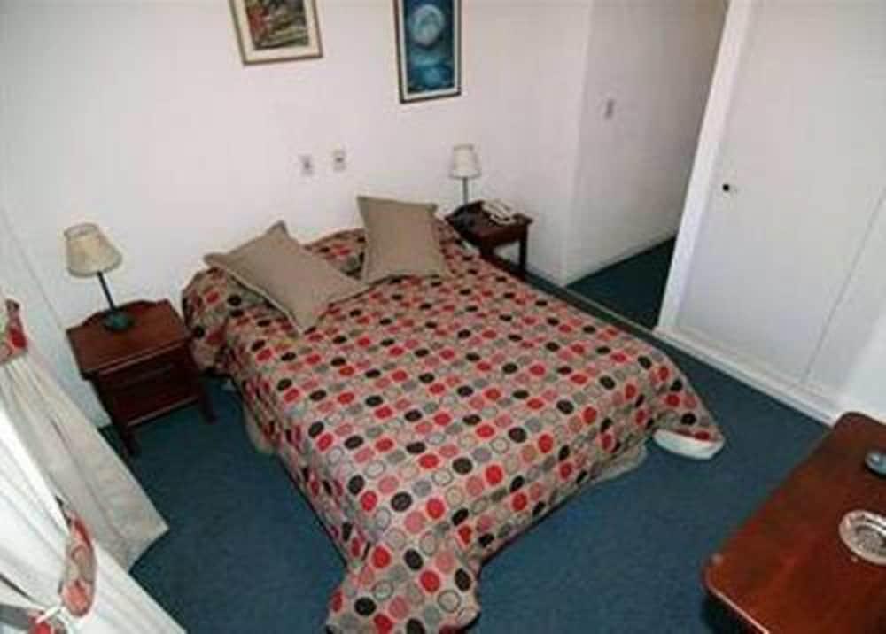 King'S Hotel Bariloche Экстерьер фото
